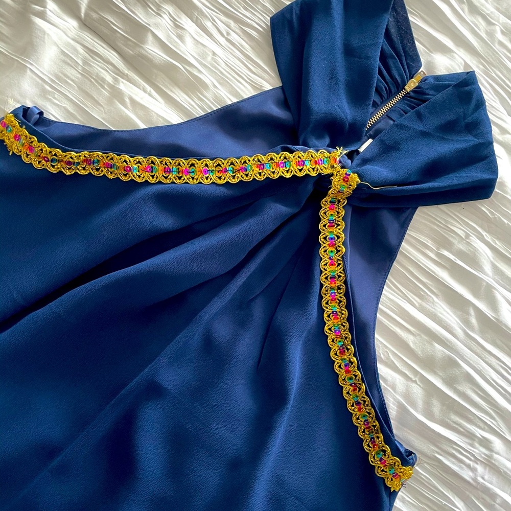 Size S dress